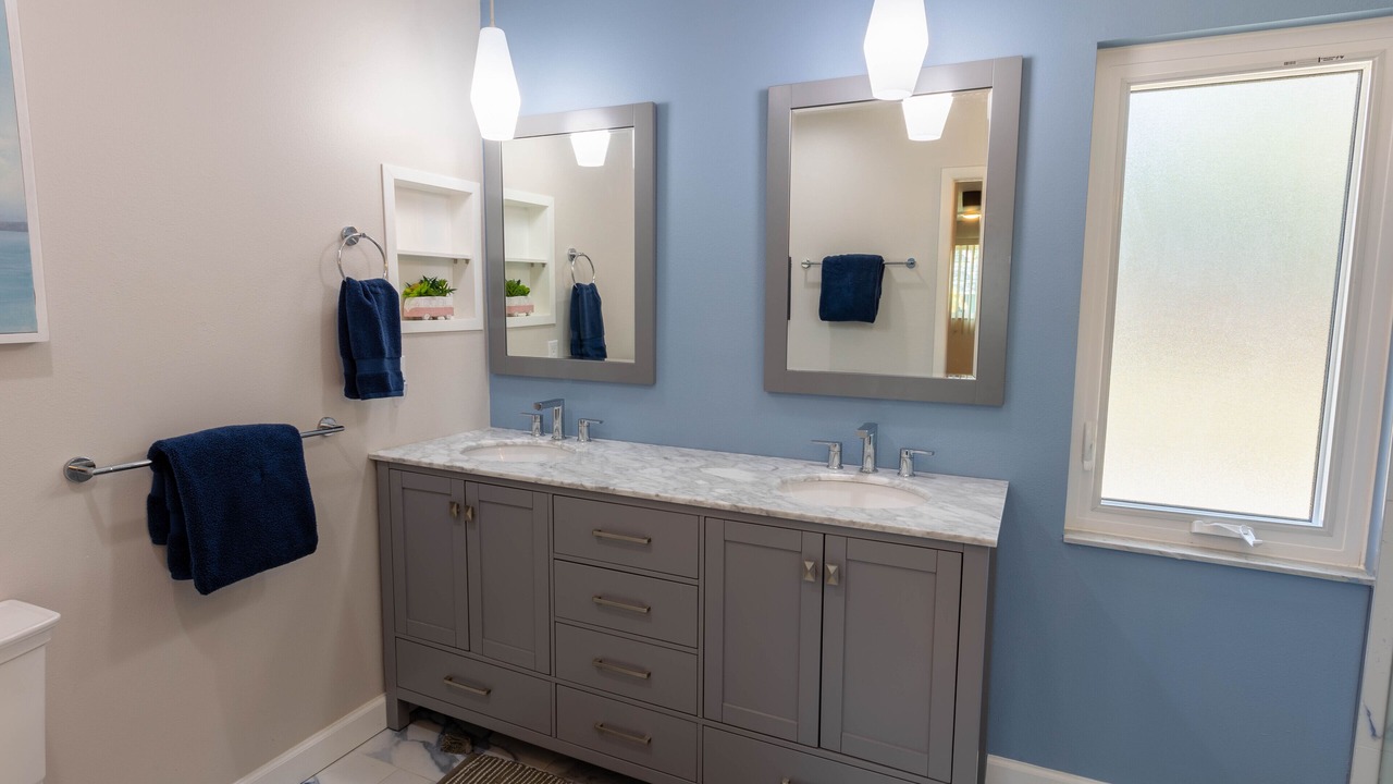 Photo of Bathroom in Laurel