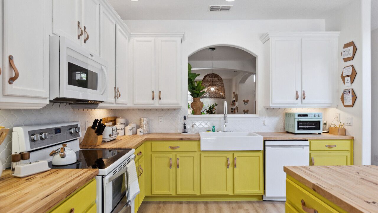 Photo of Kitchen in Watersong