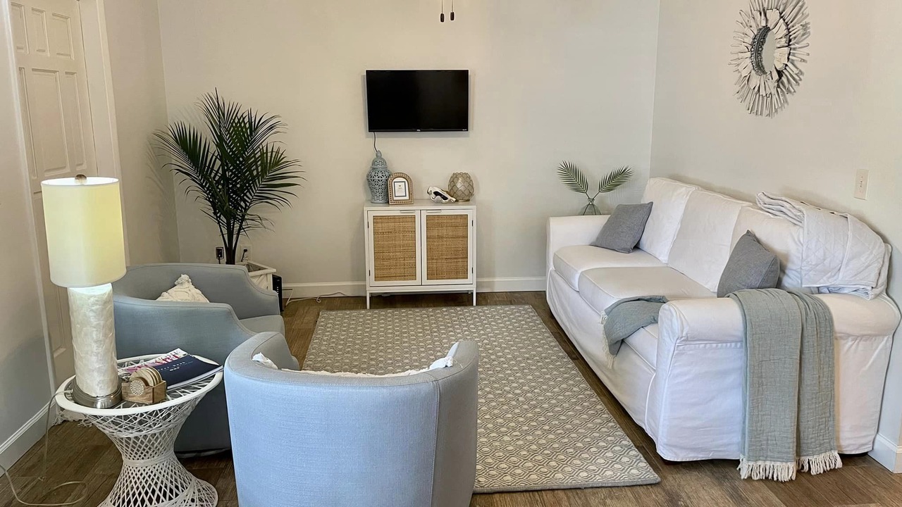 Photo of Livingroom in Stuart