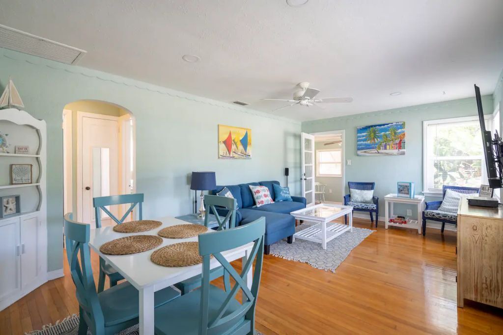 Photo of Livingroom in Gulfport