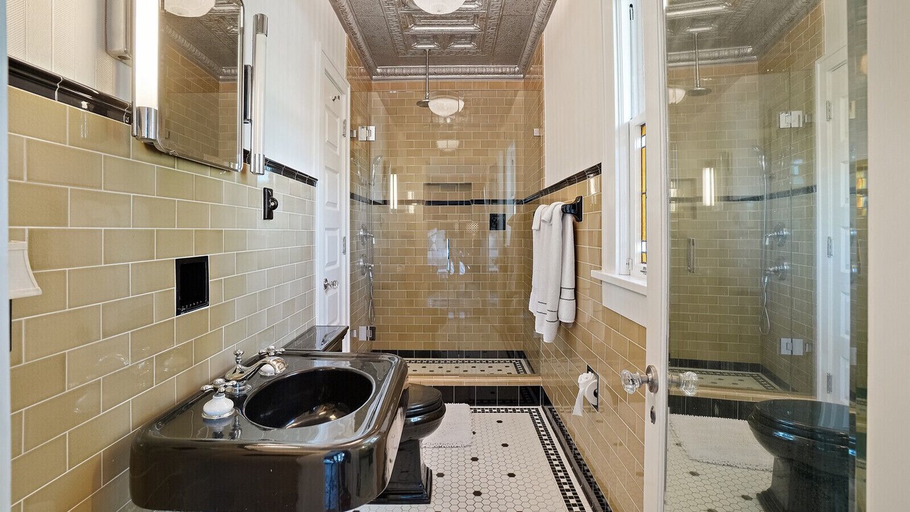 Photo of Bathroom in Historic Old Northeast