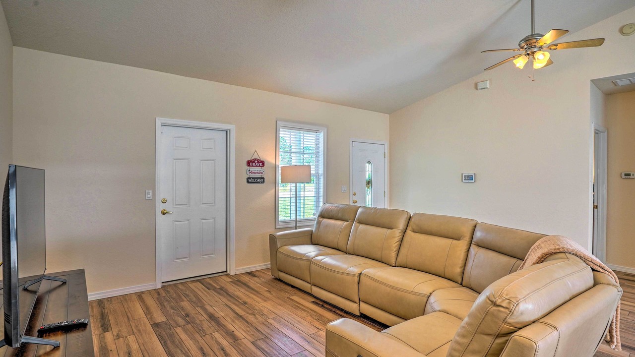 Photo of Livingroom in Sebring