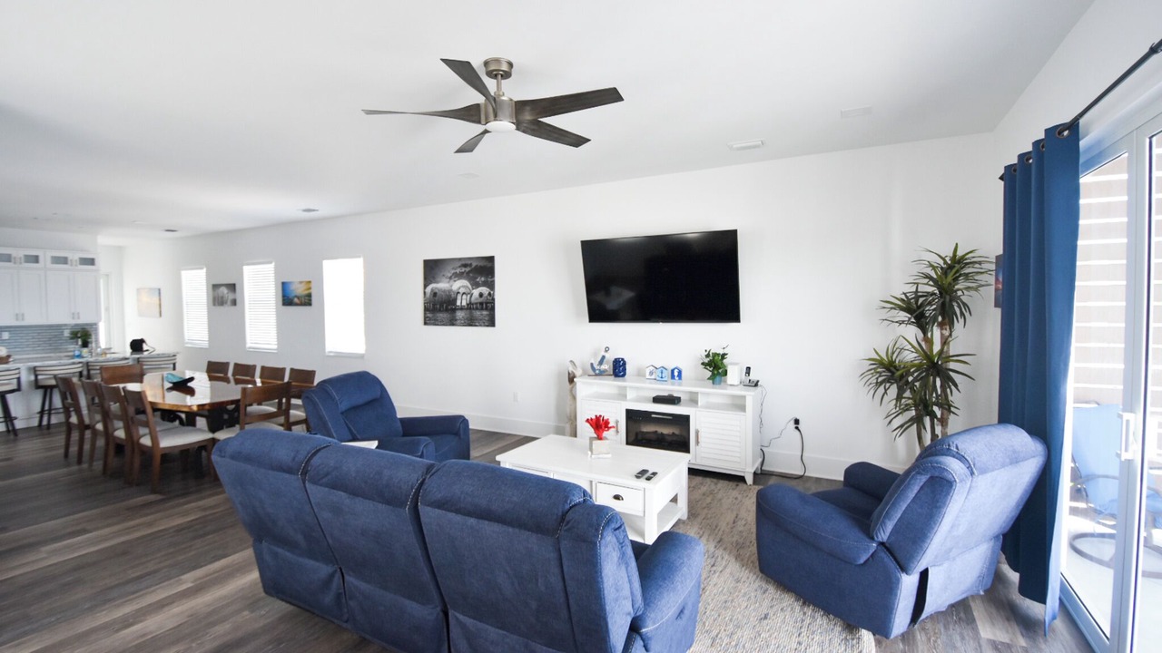 Photo of Livingroom in Marathon
