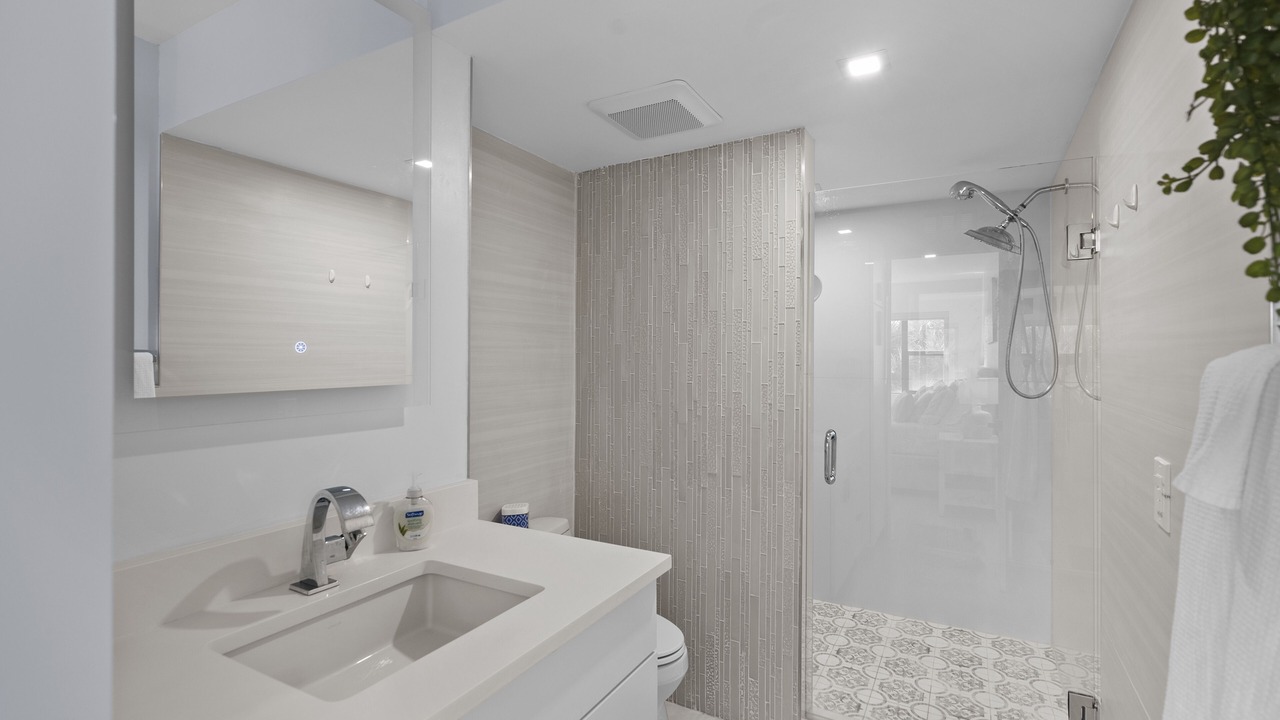 Photo of Bathroom in Hutchinson Island South