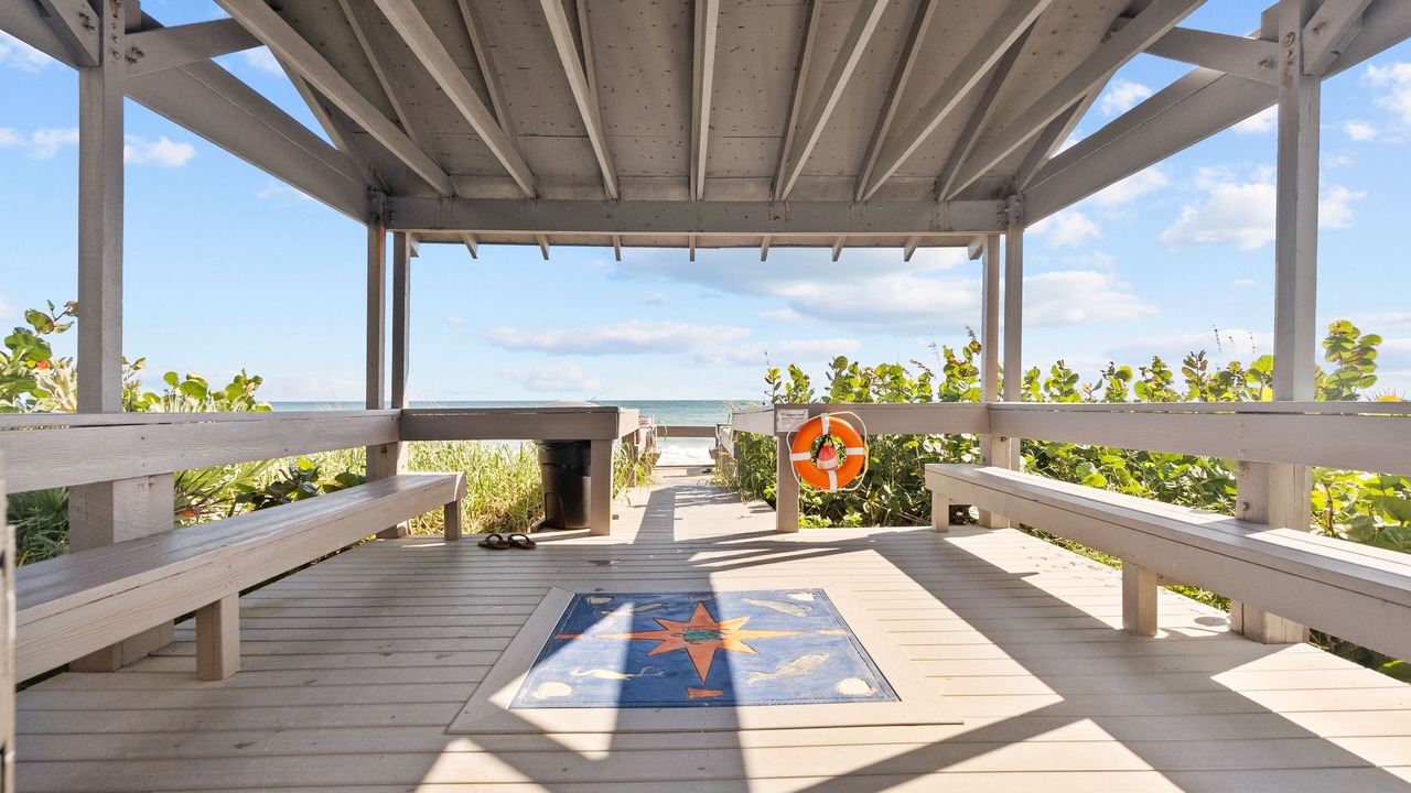 Photo of Patio Balcony in Hutchinson Island South