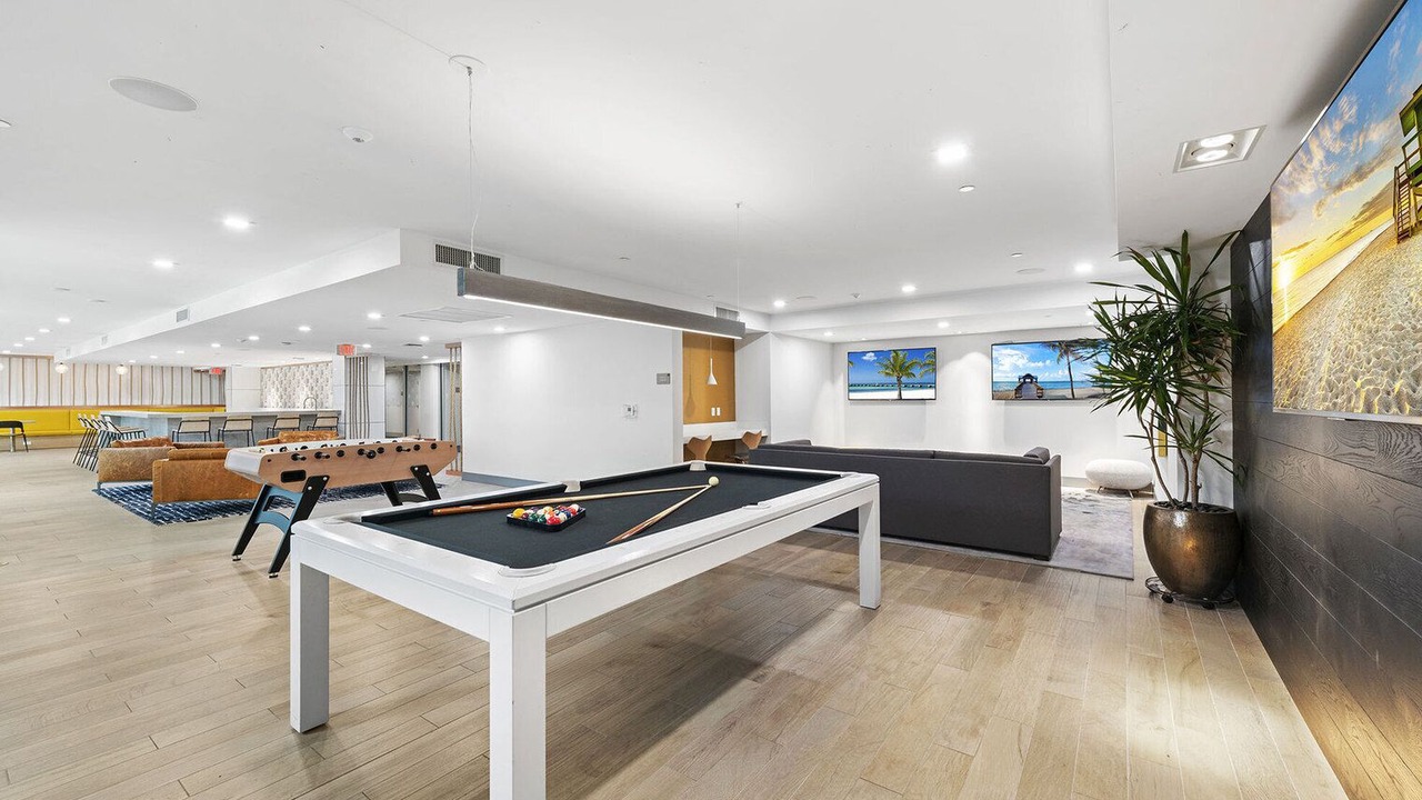 Photo of Bedroom in Northeast Miami