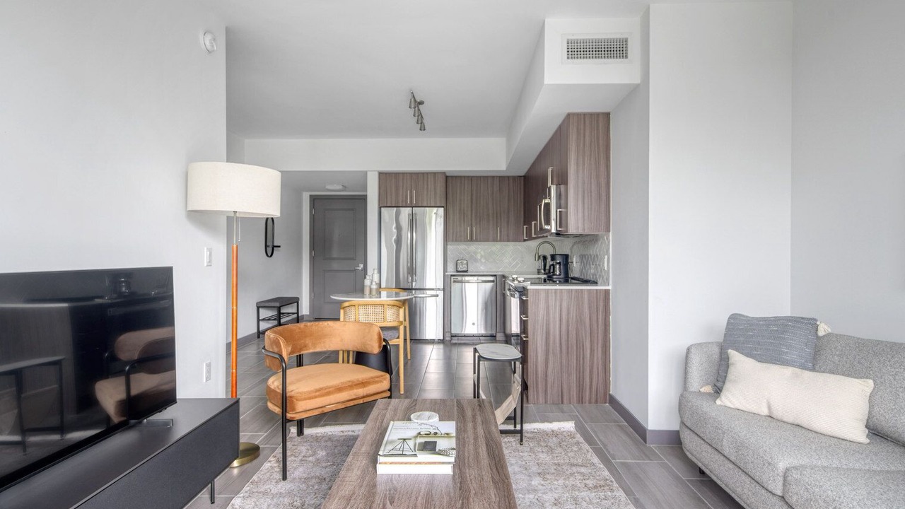 Photo of Livingroom in Northeast Miami
