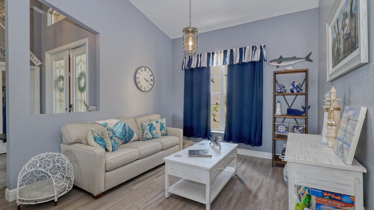 Photo of Bedroom in Caloosahatchee