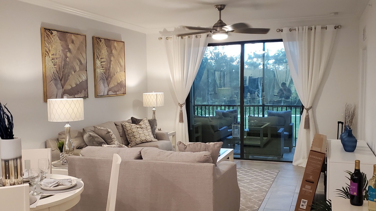 Photo of Livingroom in Lakewood Ranch