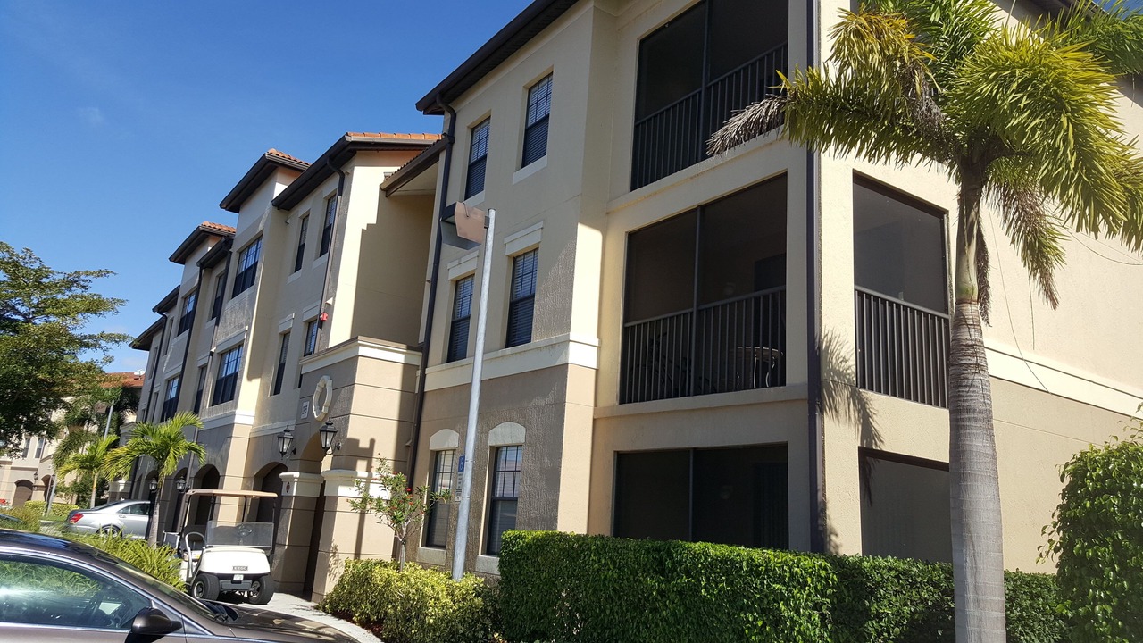 Photo of Outdoor in Naples