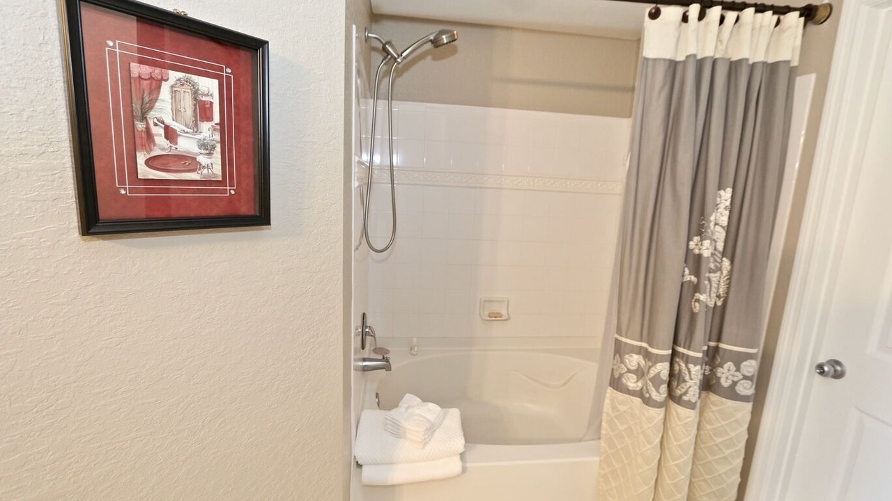 Photo of Bathroom in Naples