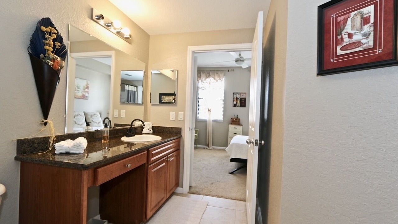 Photo of Bathroom in Naples