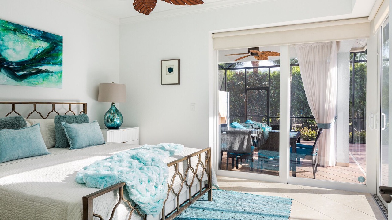 Photo of Bedroom in Central Naples