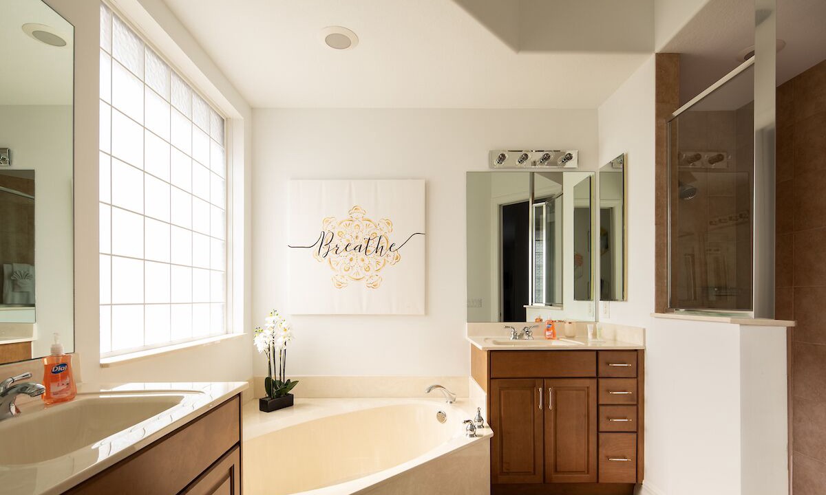 Photo of Bathroom in Central Naples