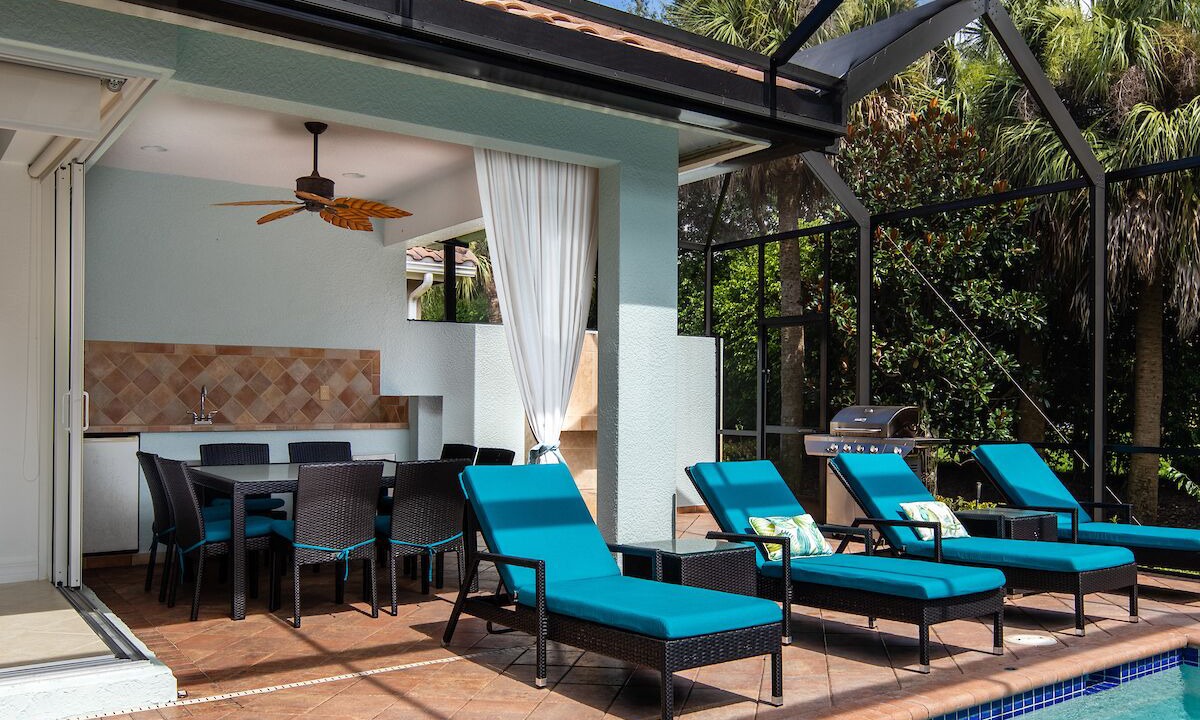 Photo of Outdoor in Central Naples