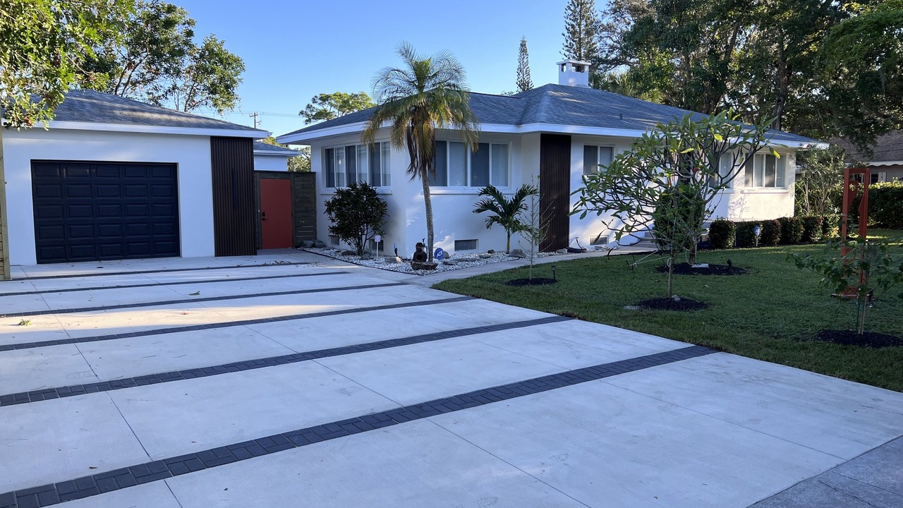 Photo of Outdoor in Central Sarasota