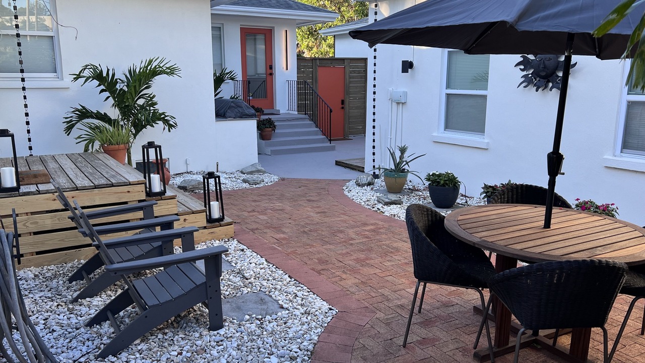 Photo of Outdoor in Central Sarasota