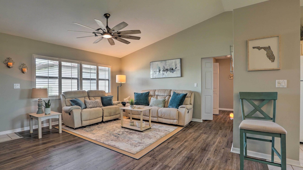 Photo of Livingroom in Highland