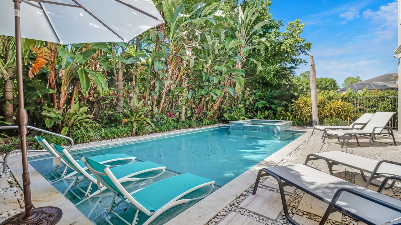 Photo of Outdoor in Central Naples