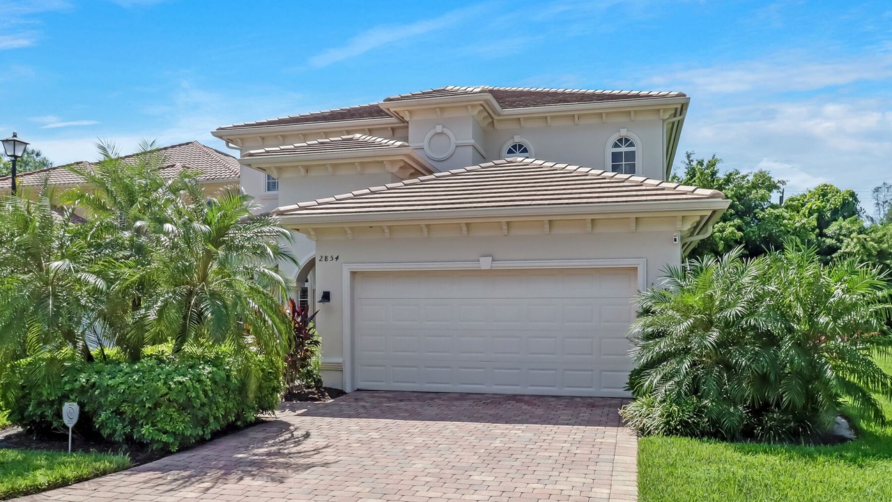 Photo of Outdoor in Central Naples