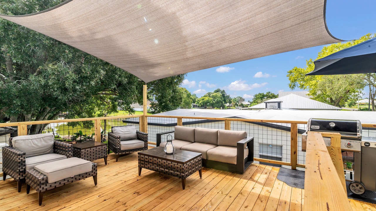 Photo of Patio Balcony in Taylor Creek