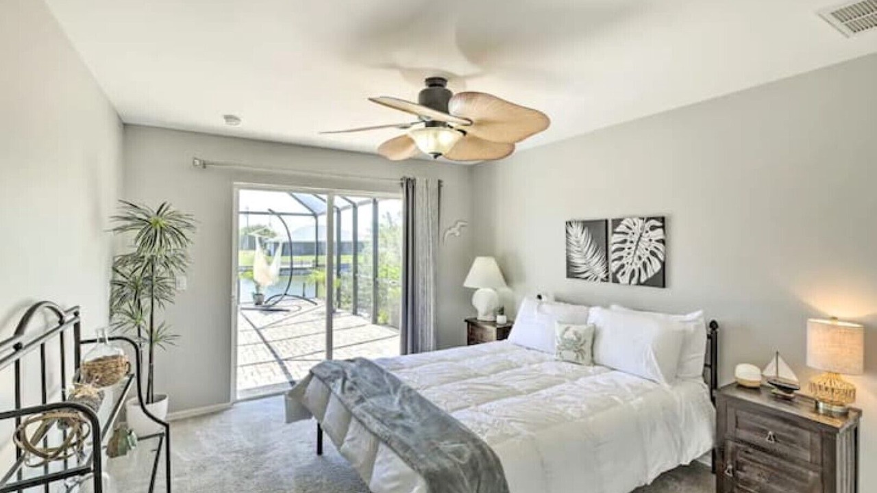 Photo of Bedroom in Diplomat