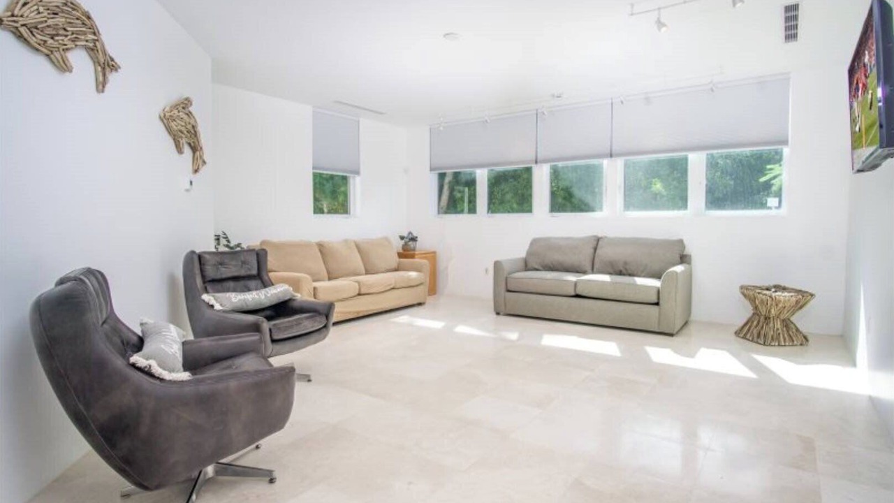 Photo of Livingroom in Marathon