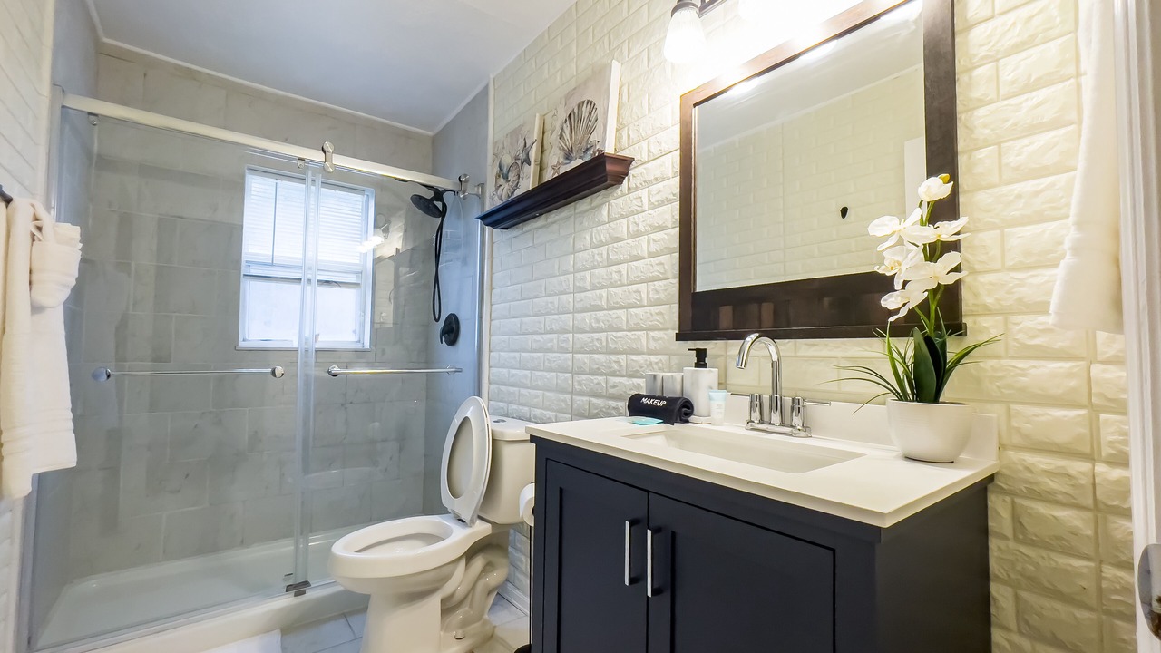 Photo of Bathroom in Jensen Beach