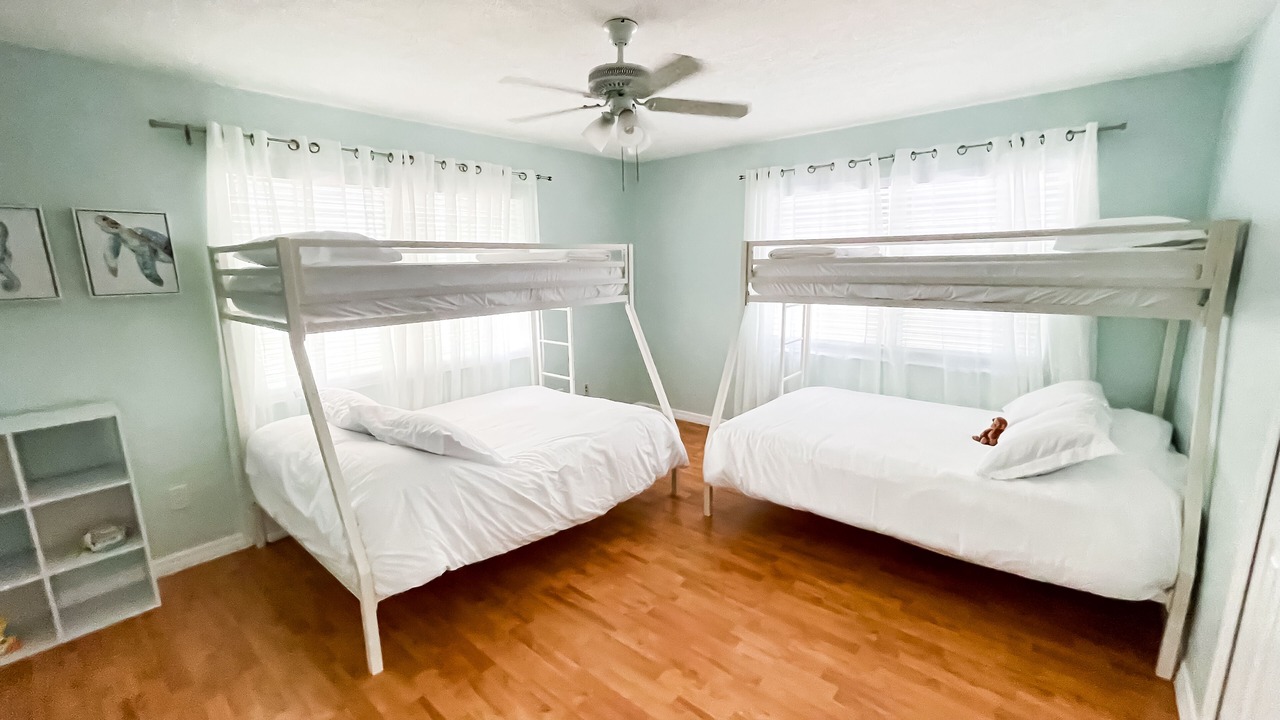 Photo of Bedroom in Jensen Beach