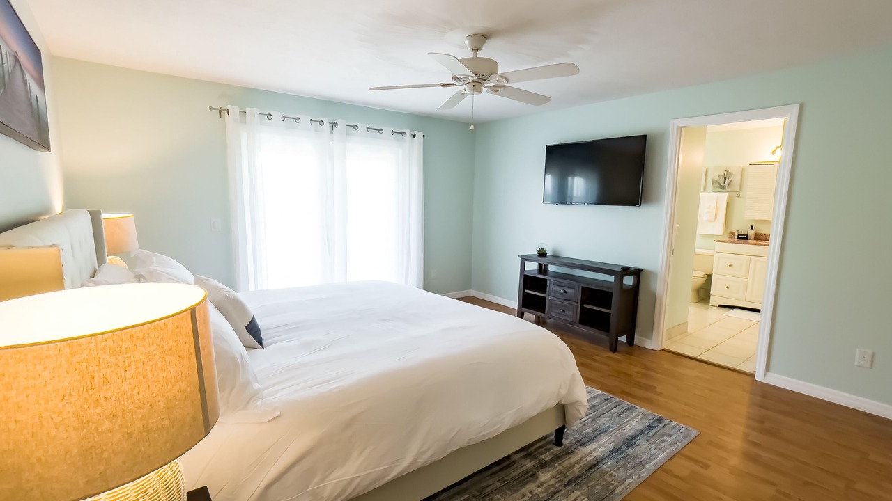 Photo of Bedroom in Jensen Beach