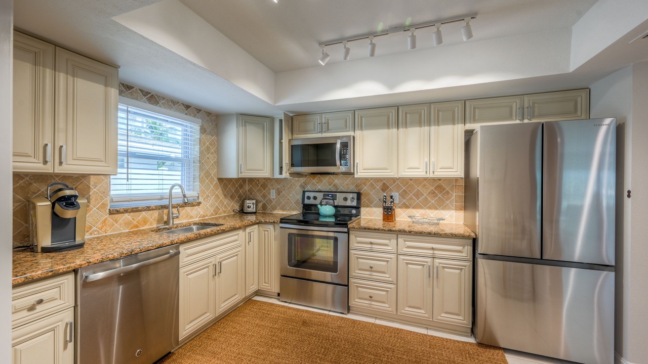 Photo of Kitchen in Naples Park