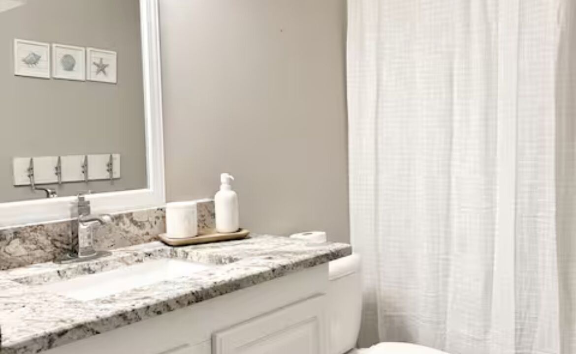 Photo of Bathroom in Big Pine Key