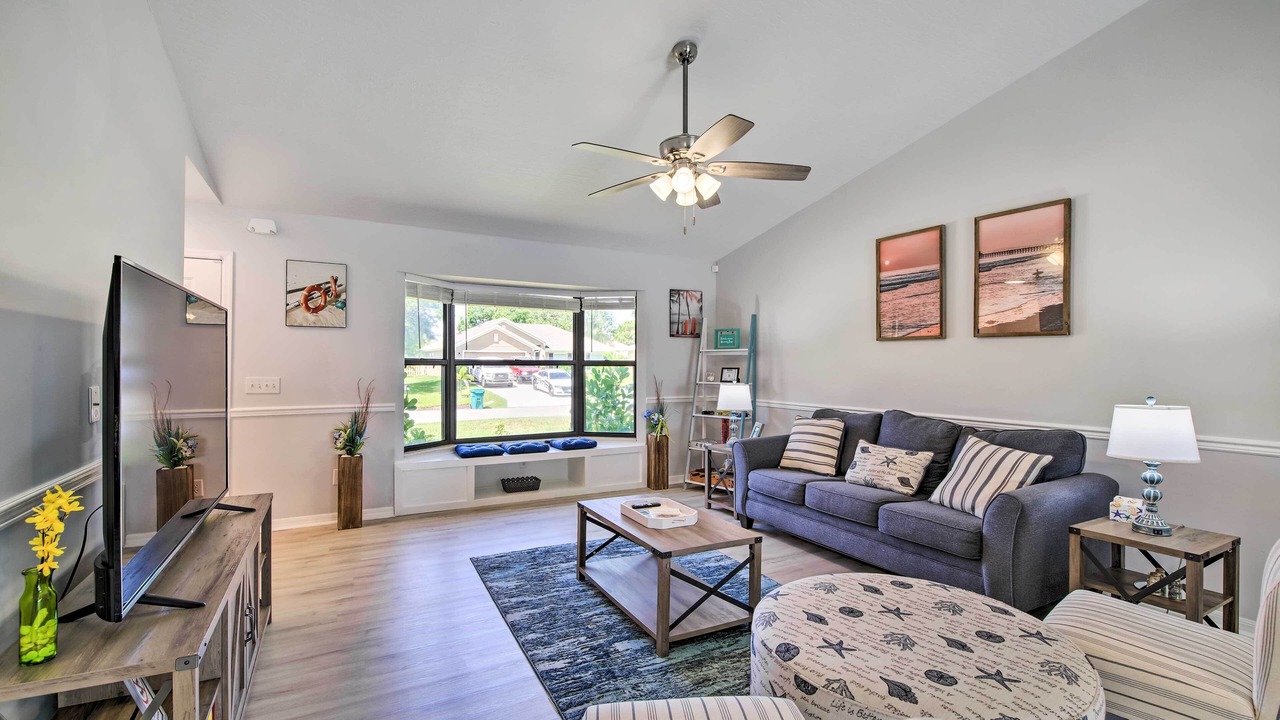 Photo of Livingroom in Sebastian Highlands