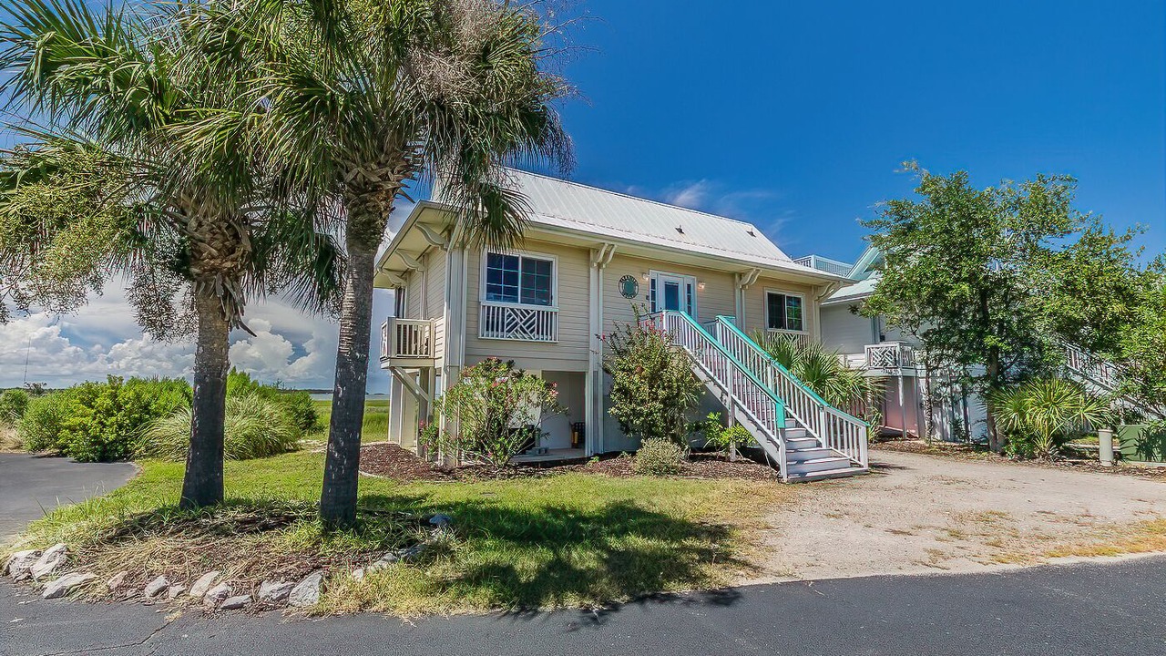 Photo of Outdoor in Oceanmarsh Subdivision
