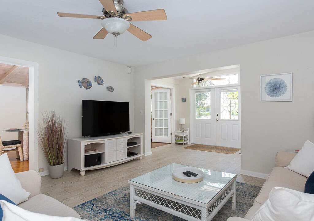 Photo of Livingroom in Wabasso Beach