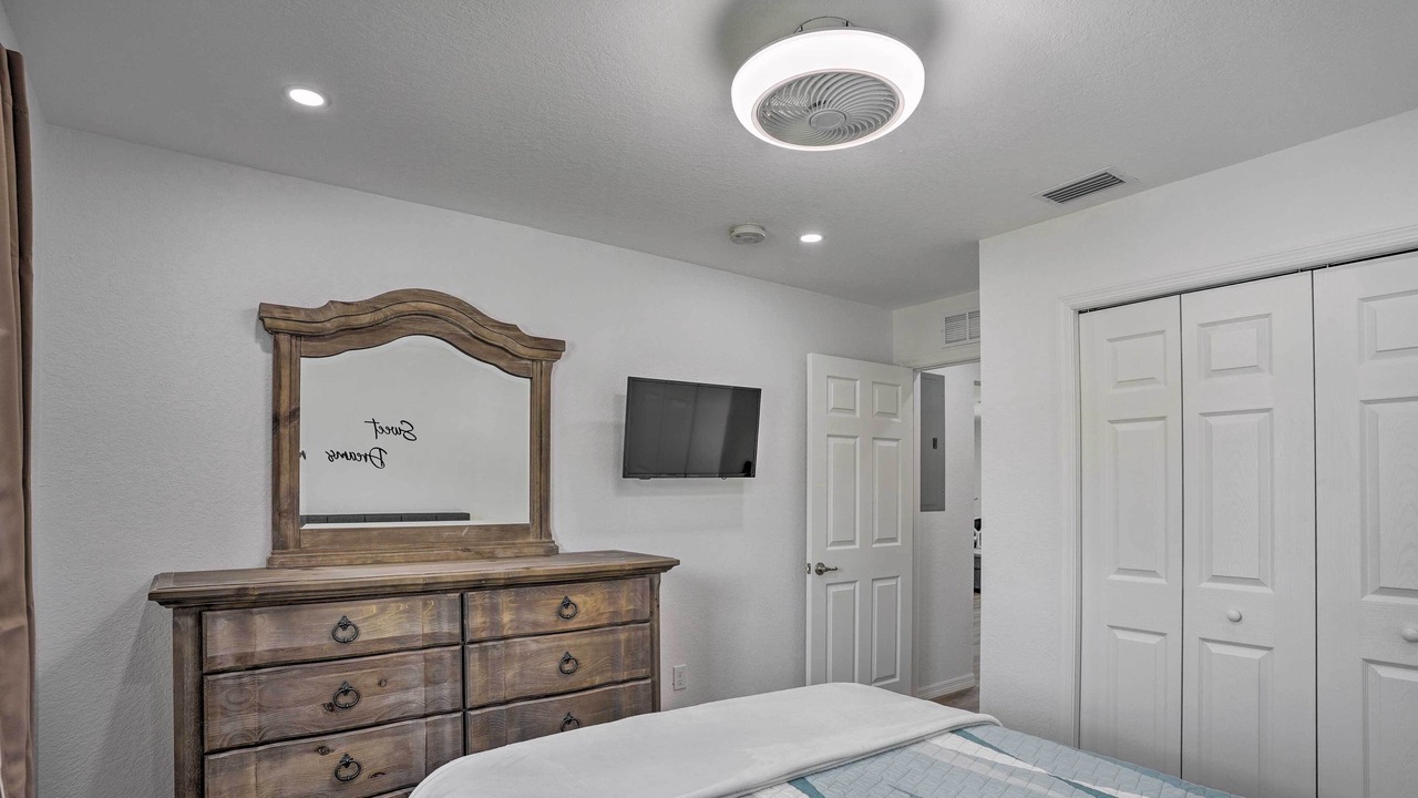 Photo of Bedroom in Sun 'N Lake