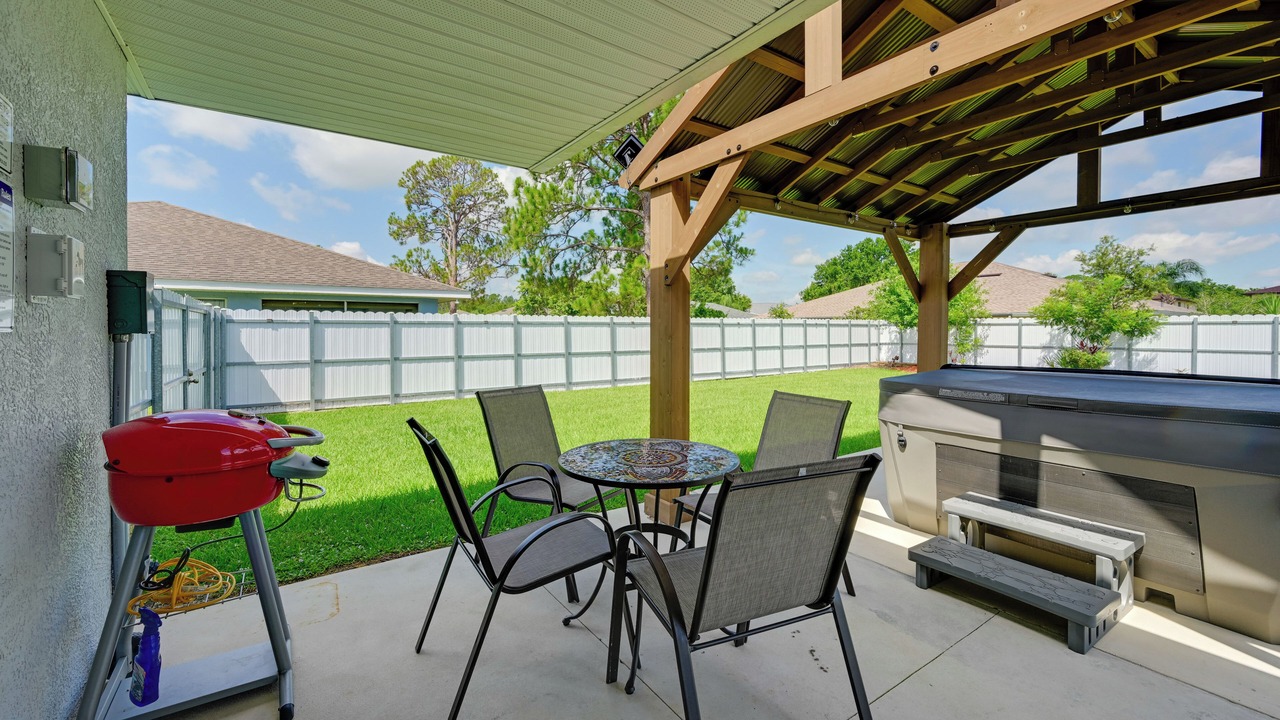 Photo of Outdoor in Sun 'N Lake
