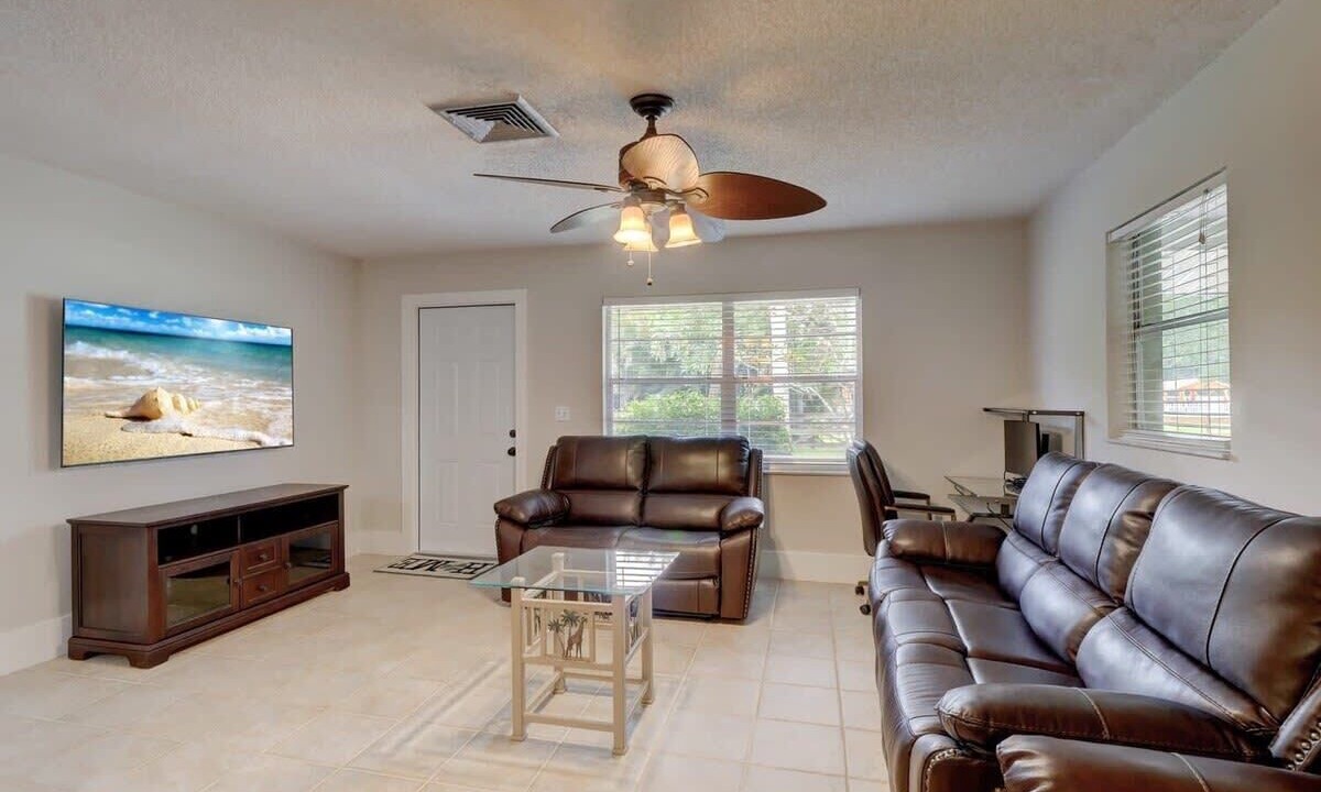 Photo of Bedroom in Bonita Springs