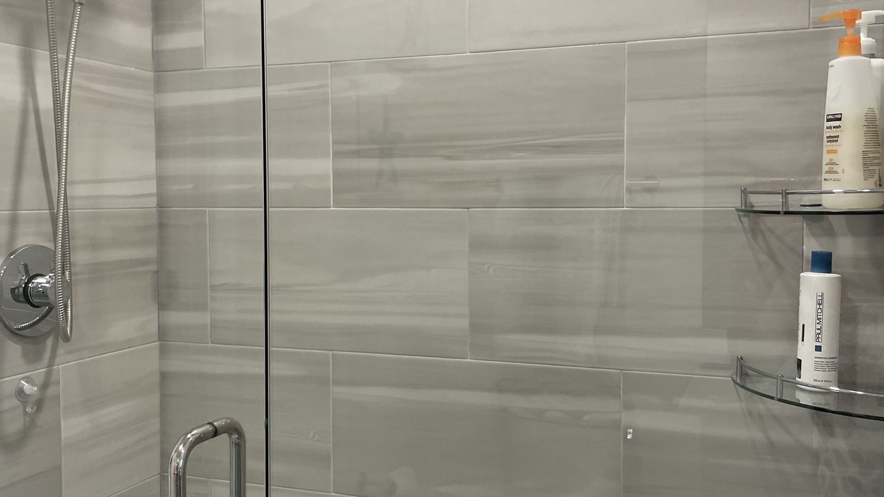 Photo of Bathroom in Central Sarasota