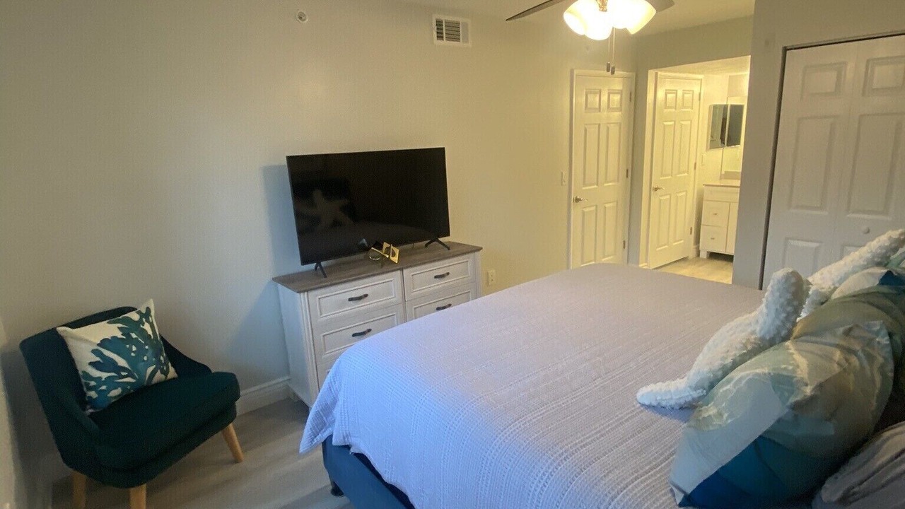Photo of Bedroom in Naples