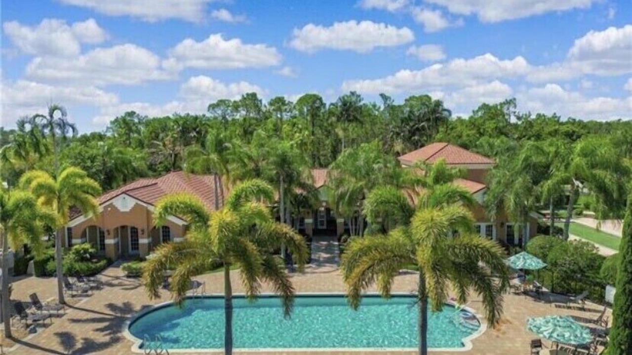 Photo of Outdoor in Naples