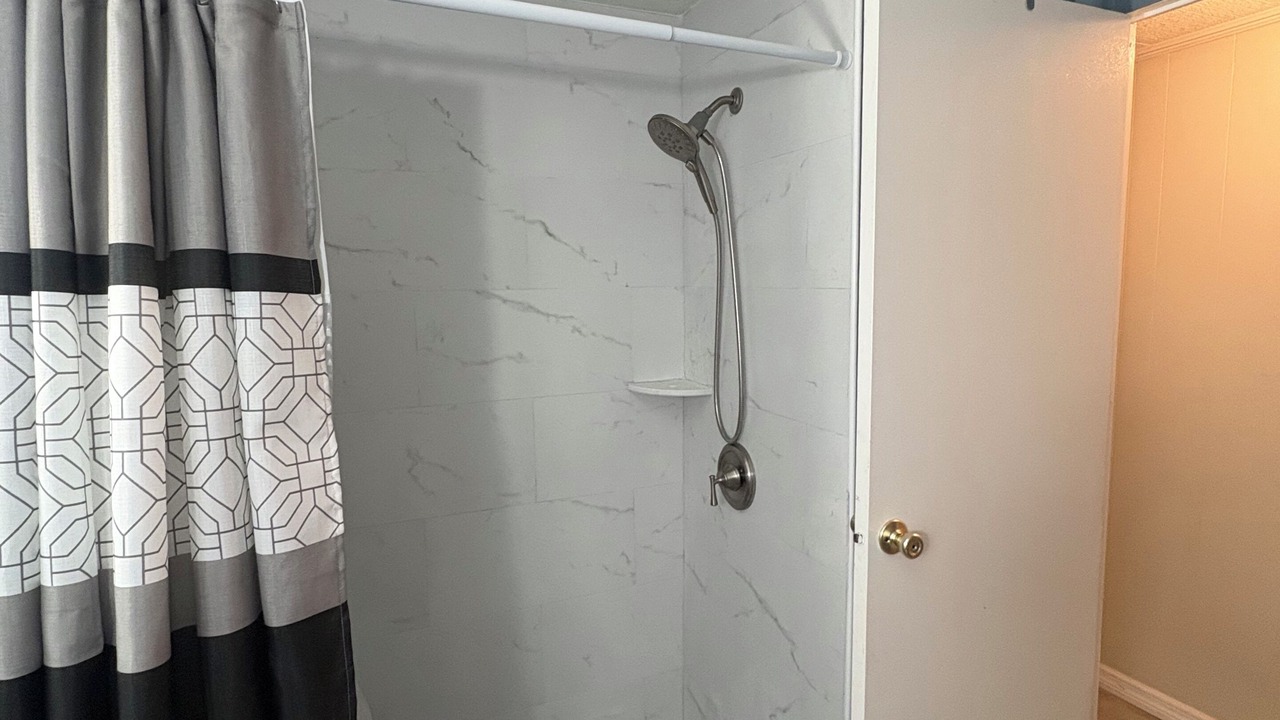 Photo of Bathroom in Buckhead Ridge