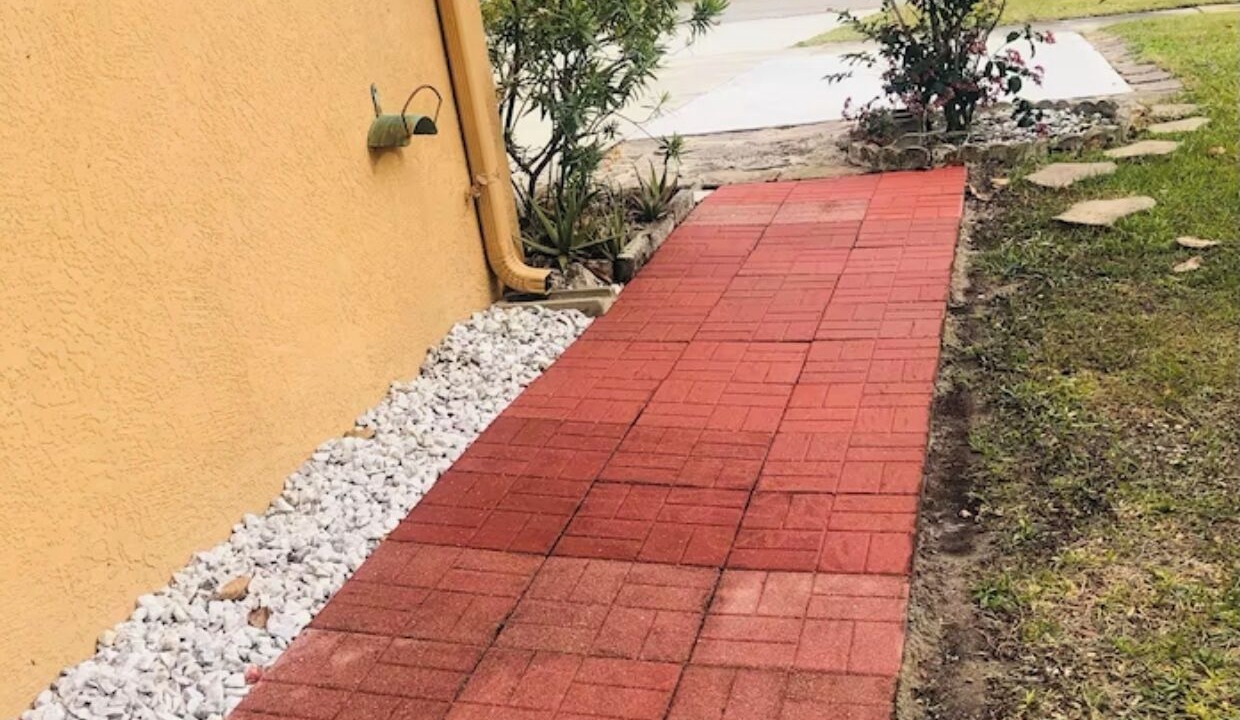 Photo of Outdoor in Indian River Bluff