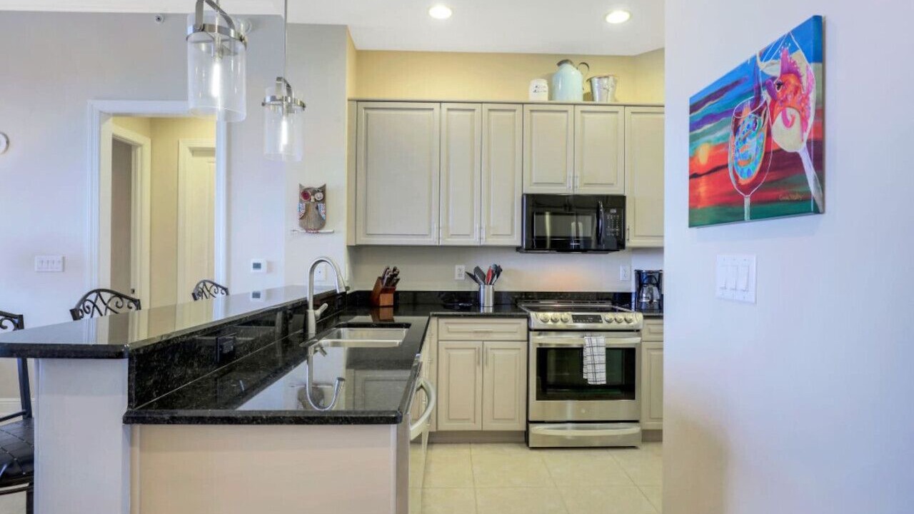 Photo of Kitchen in Cape Harbour