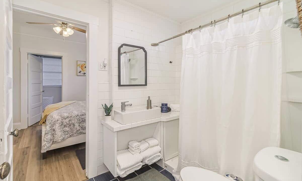 Photo of Bathroom in Lakeland