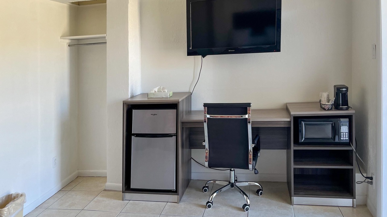 Photo of Bedroom in Everglades City