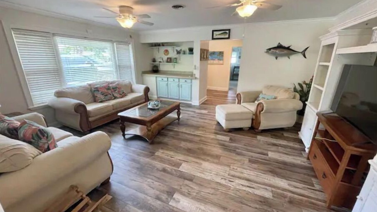 Photo of Livingroom in Indian Harbour Beach