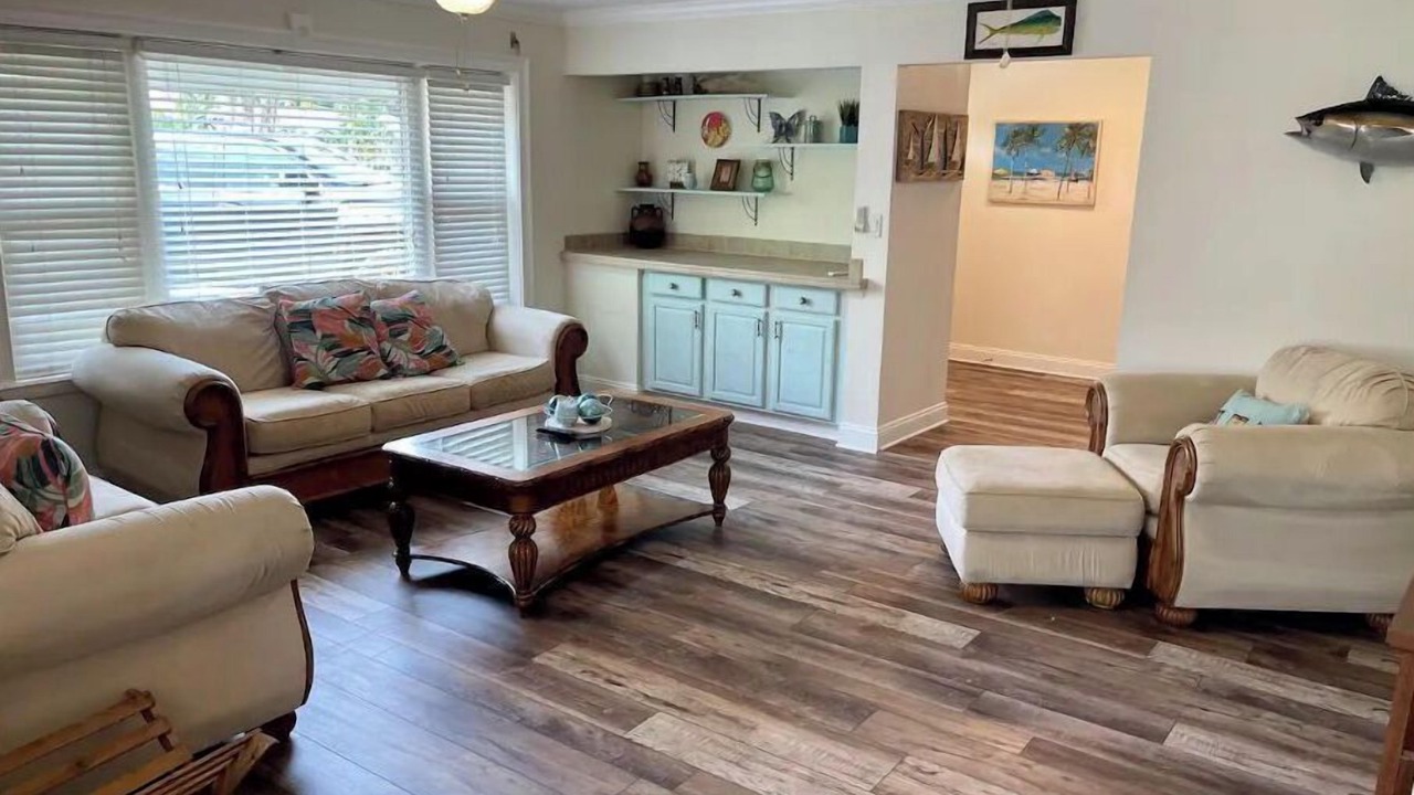 Photo of Livingroom in Indian Harbour Beach