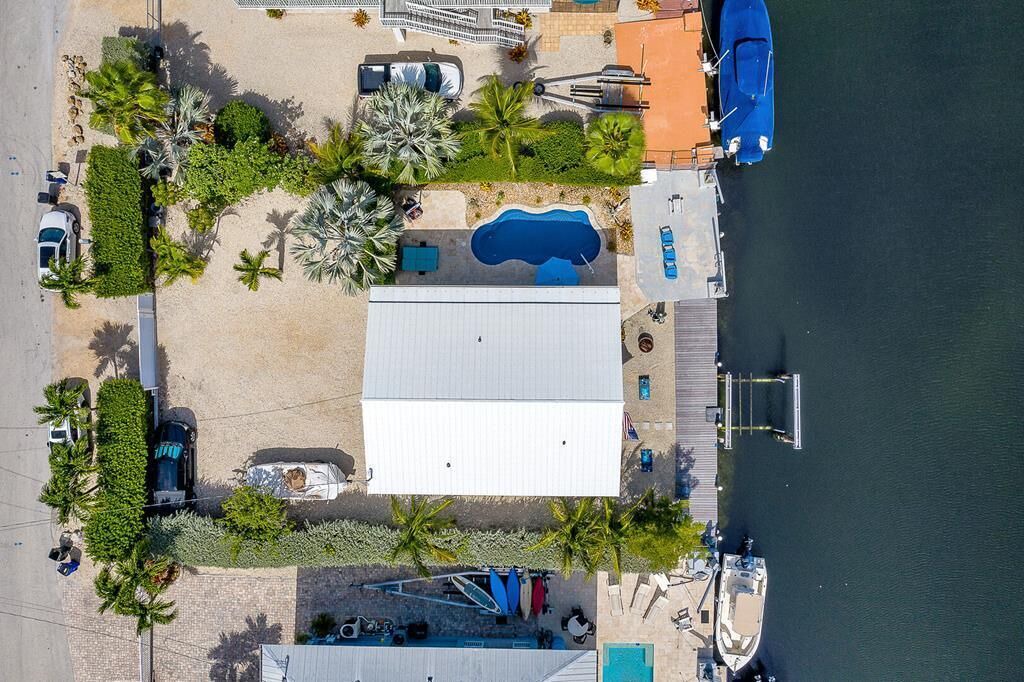 Photo of Others in Sunshine Estates
