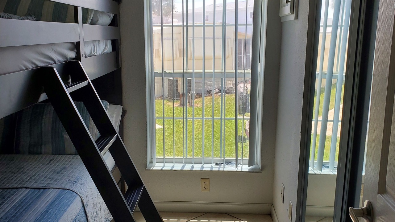 Photo of Bedroom in Nettles Island